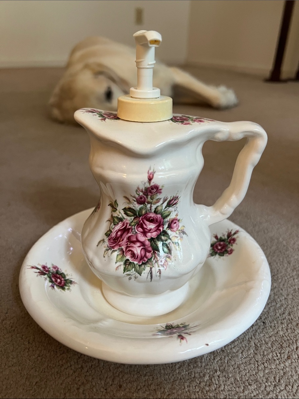 Athena Cream Ceramic Lotion Pump and Matching Tray with Pink Rose Decals